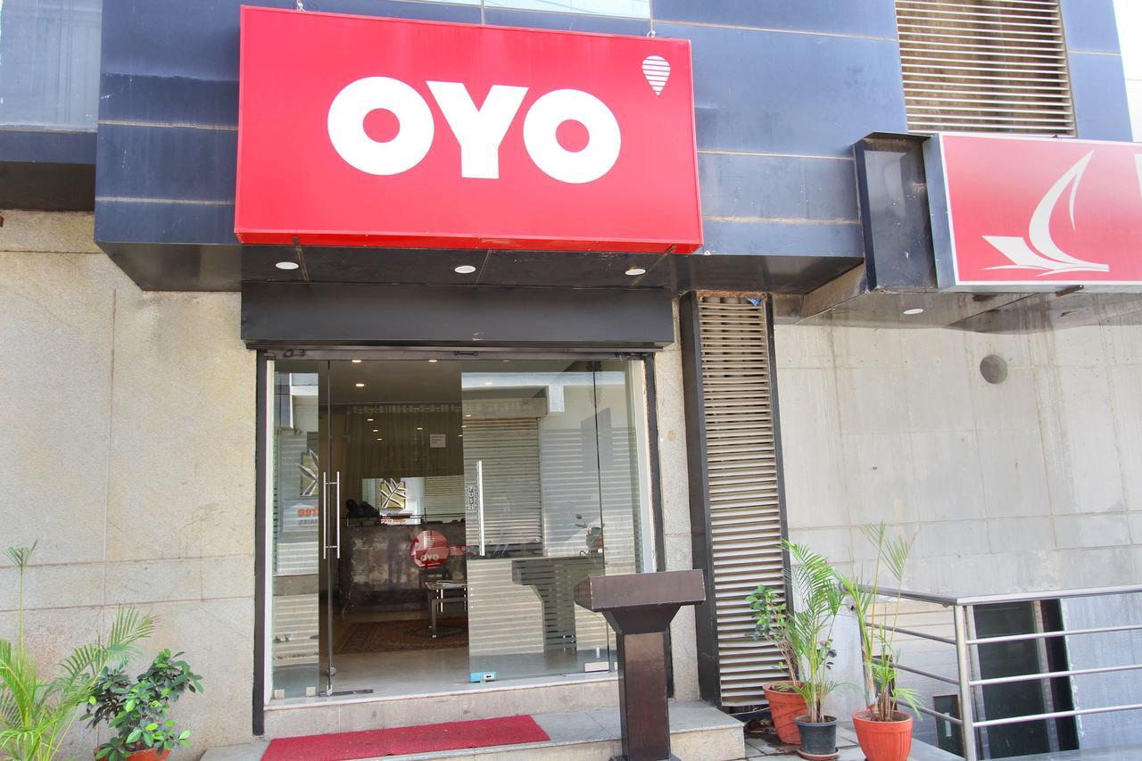 Oyo 7463 Leo Suites Bangalore Exteriör bild